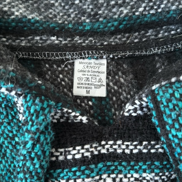 Drug rug sweatshirt - Picture 2 of 2